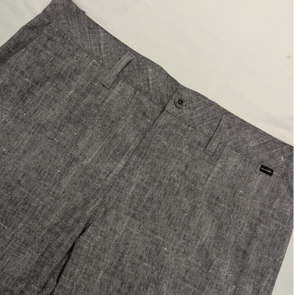 Travis Matthew Shorts Mens 34 Grey Heather Polyester Spandex Stretch Golf Active